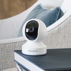 4MP WiFi IP камера Reolink E330 с микрофон 4MP WiFi IP камера Reolink E330 с микрофон